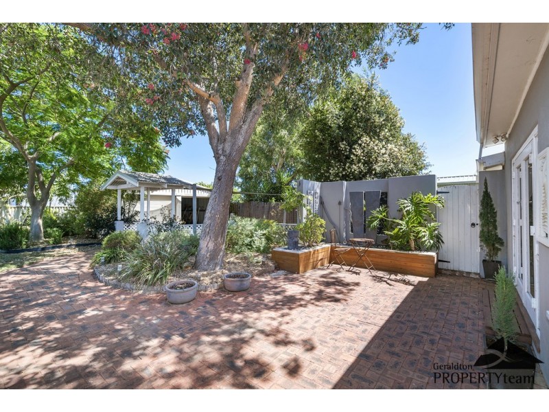 11 Koolama Rd, Sunset Beach WA 6530