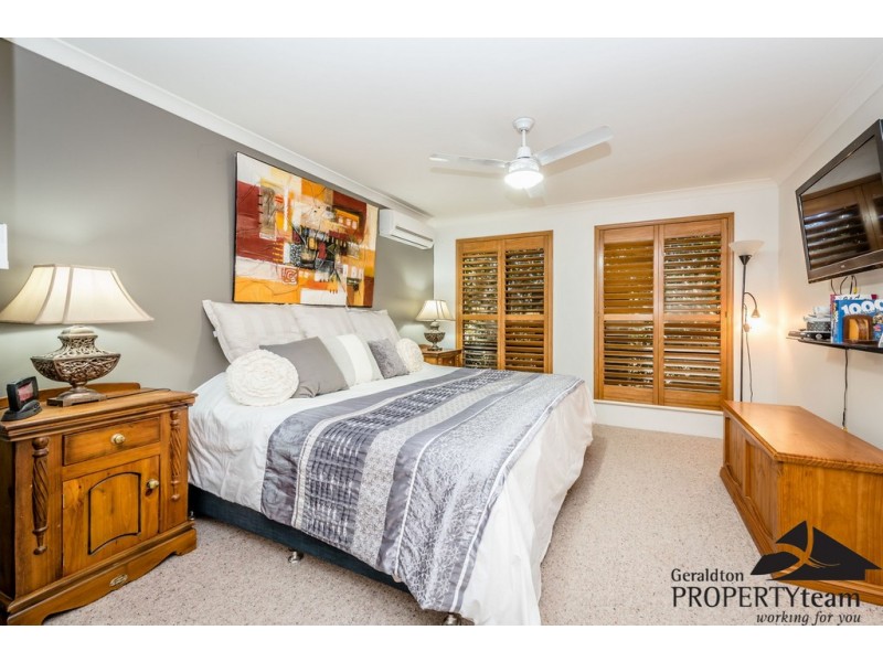 15 Polwarth Parade, Deepdale WA 6532