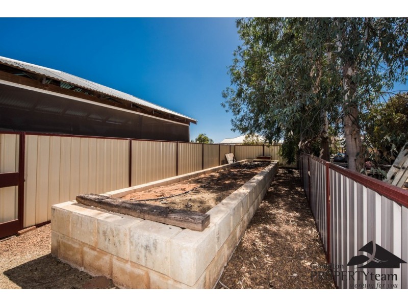 15 Polwarth Parade, Deepdale WA 6532