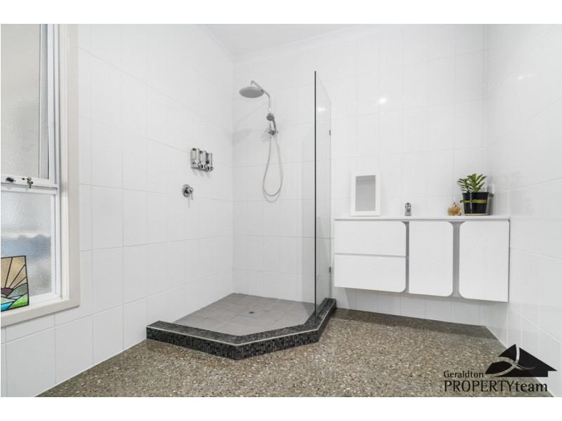 5 Albert Street, Geraldton WA 6530