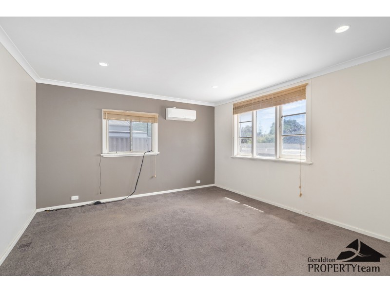 206 First Street, Wonthella WA 6530