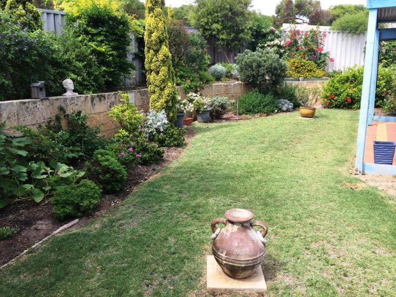 5 Severn Close, Cape Burney WA 6532