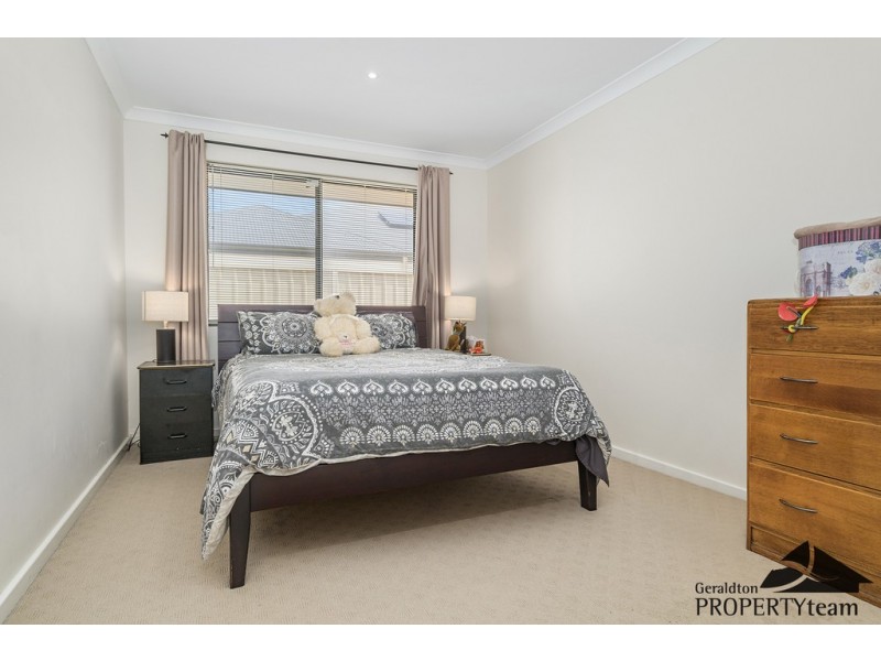 150 Glenfield Beach Drive, Glenfield WA 6532