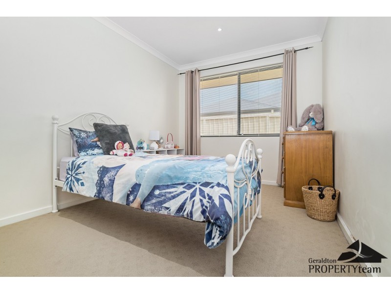 150 Glenfield Beach Drive, Glenfield WA 6532