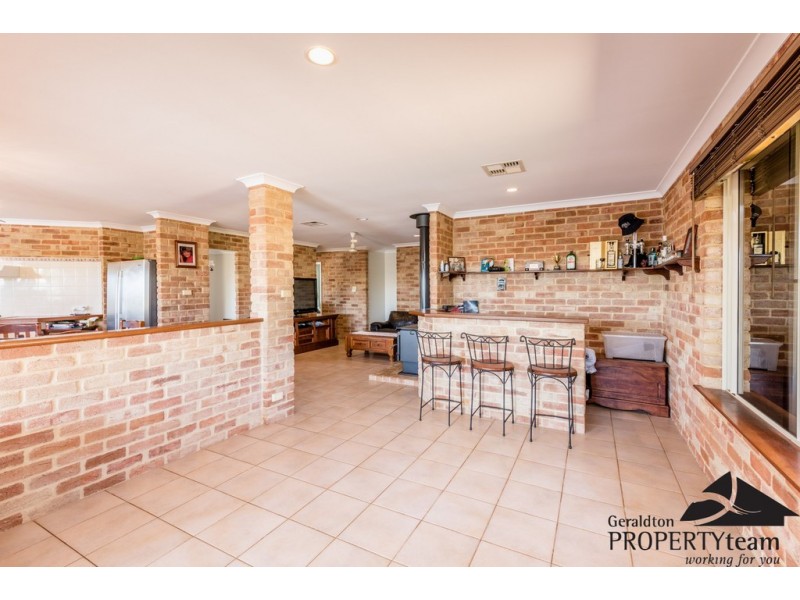 71 Sunnybanks Drive, Strathalbyn WA 6530