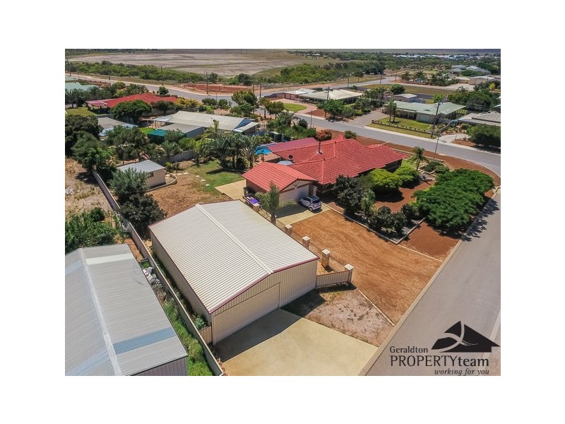 71 Sunnybanks Drive, Strathalbyn WA 6530
