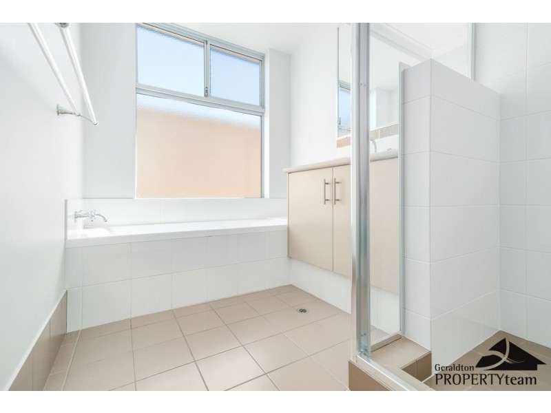 323 Chapman Road, Bluff Point WA 6530