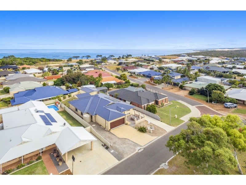 23 Parkvista Square, Drummond Cove WA 6532