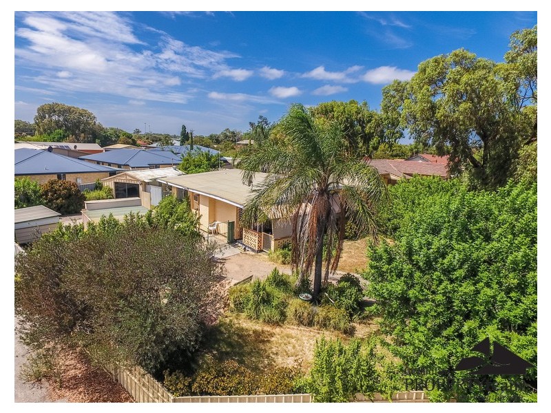 42 Charles Street, Bluff Point WA 6530