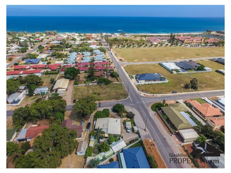 42 Charles Street, Bluff Point WA 6530