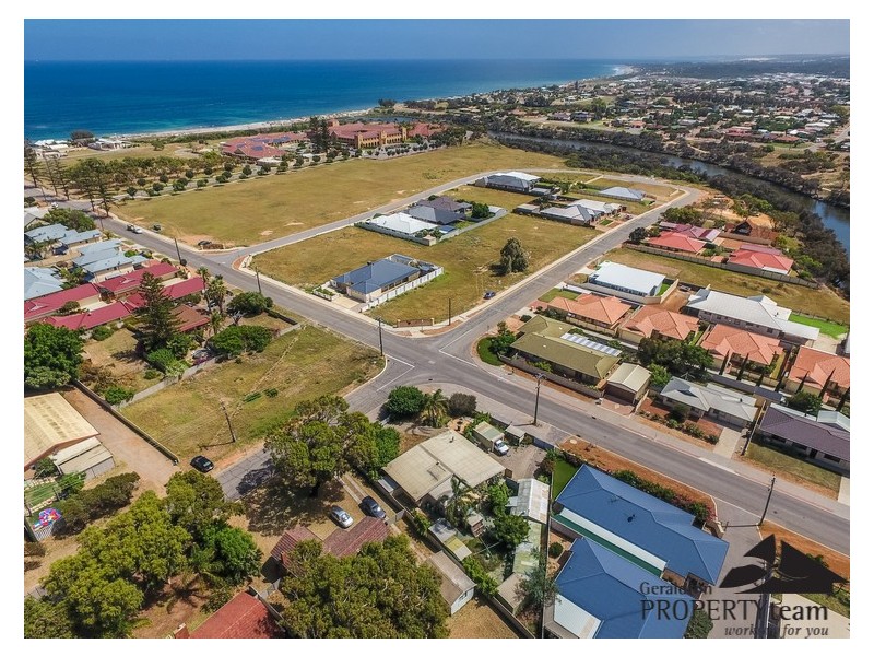 42 Charles Street, Bluff Point WA 6530