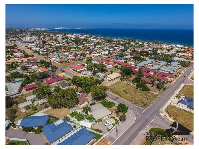 42 Charles Street, Bluff Point WA 6530