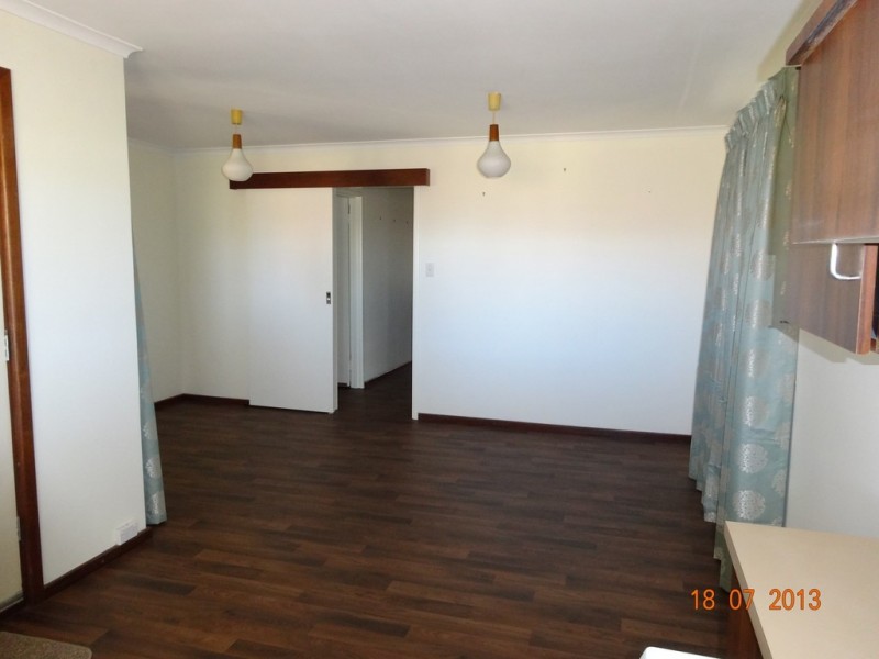 13 Sander Street, Tarcoola Beach WA 6530