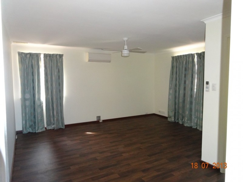 13 Sander Street, Tarcoola Beach WA 6530