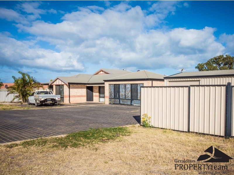 236 Chapman Valley Road, Waggrakine WA 6530