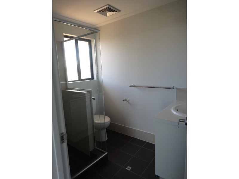 15 Beachcomber Hill, Glenfield WA 6532