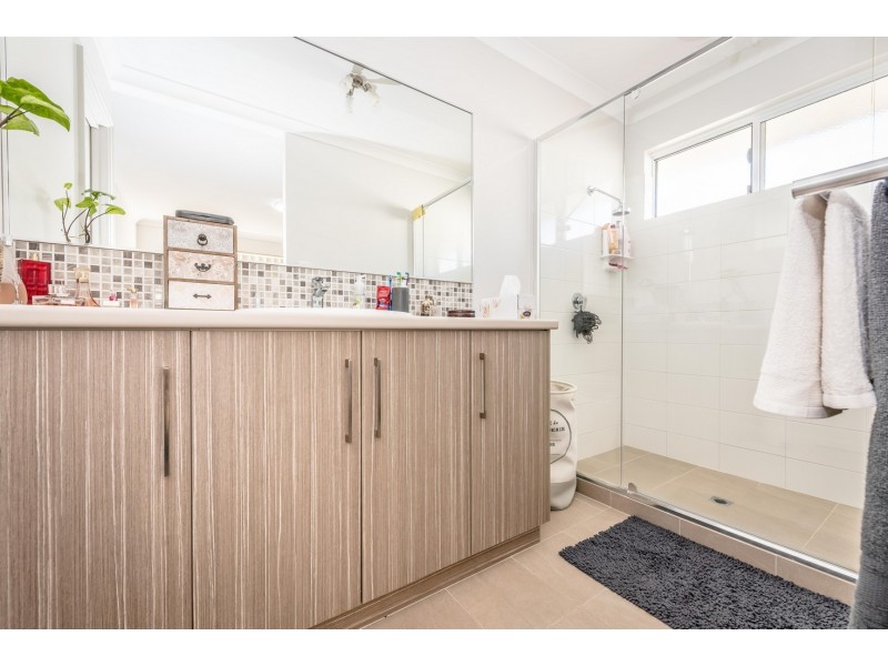 8 Thistle Wynd, Wandina WA 6530