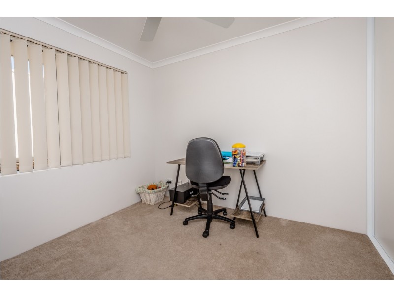 8 Thistle Wynd, Wandina WA 6530