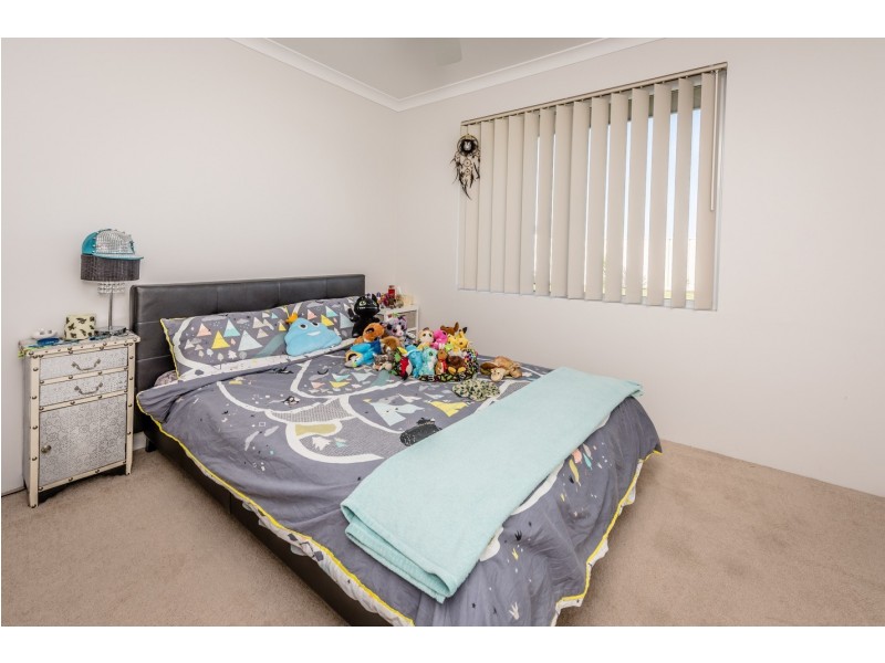 8 Thistle Wynd, Wandina WA 6530