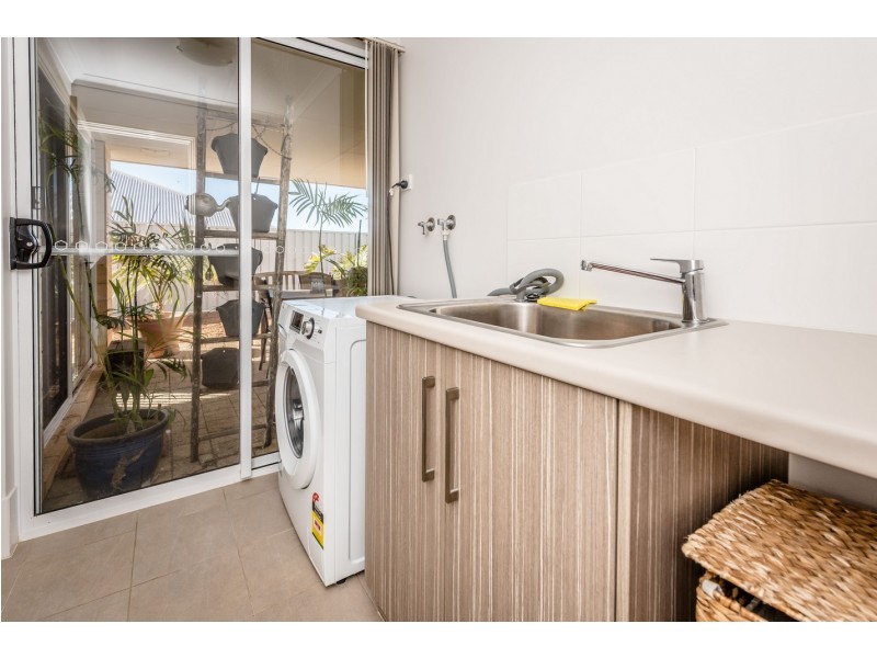 8 Thistle Wynd, Wandina WA 6530