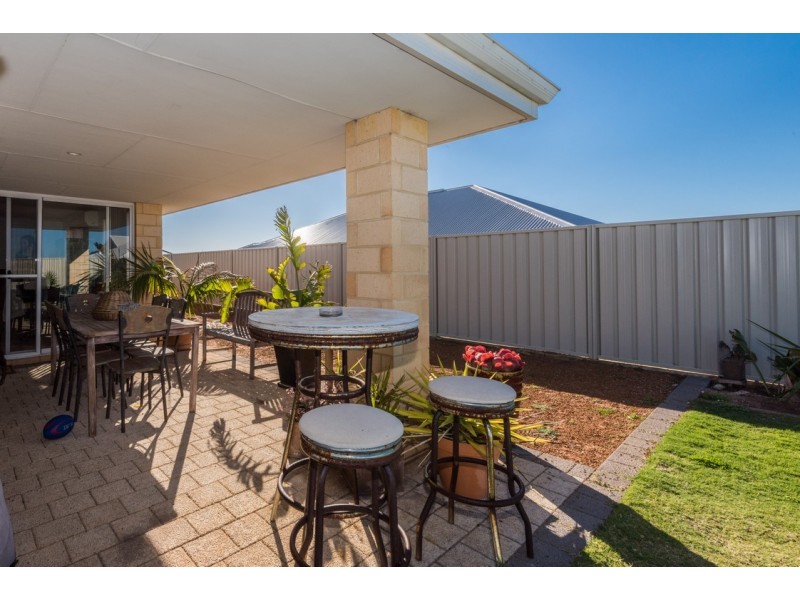 8 Thistle Wynd, Wandina WA 6530