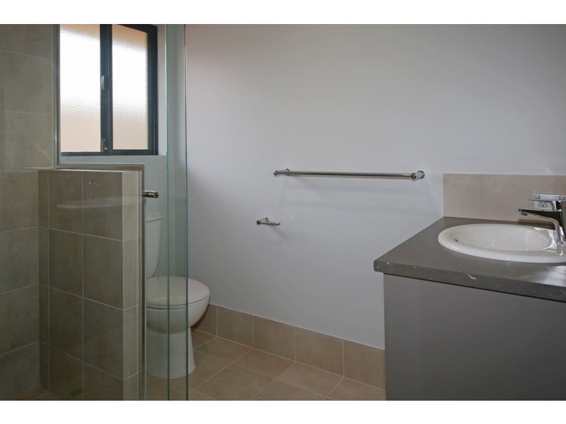 16 Swell Terrace, Glenfield WA 6532