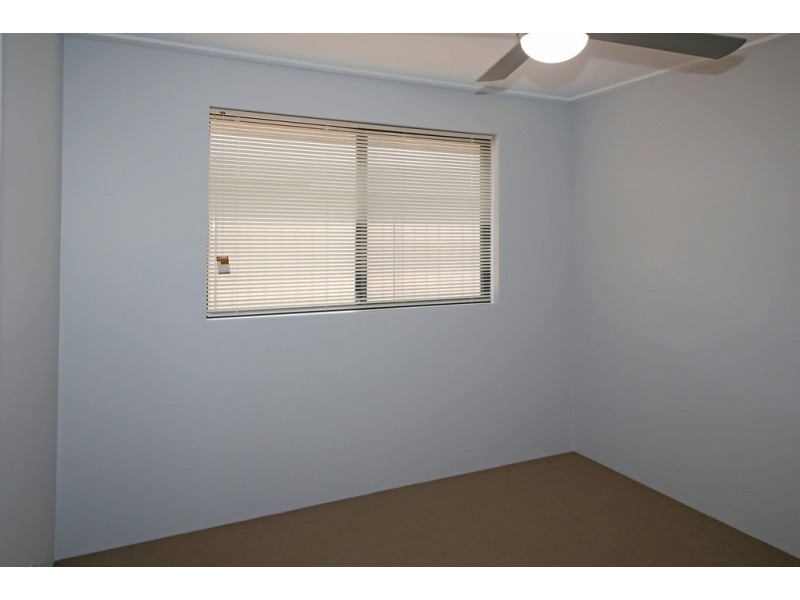 16 Swell Terrace, Glenfield WA 6532