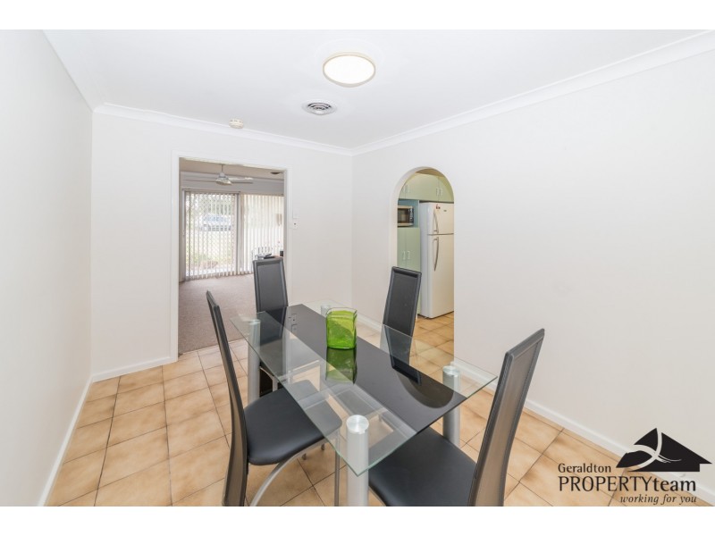 95 Railway Street, Bluff Point WA 6530