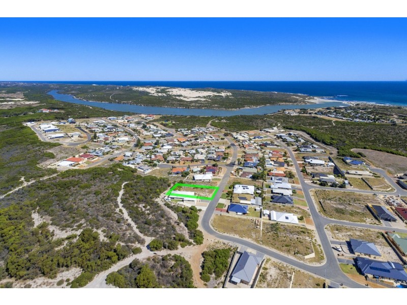 22 Thames Drive, Cape Burney WA 6532