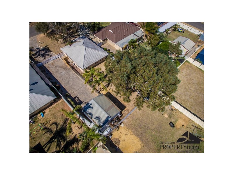 14 Mugana Crescent, Waggrakine WA 6530