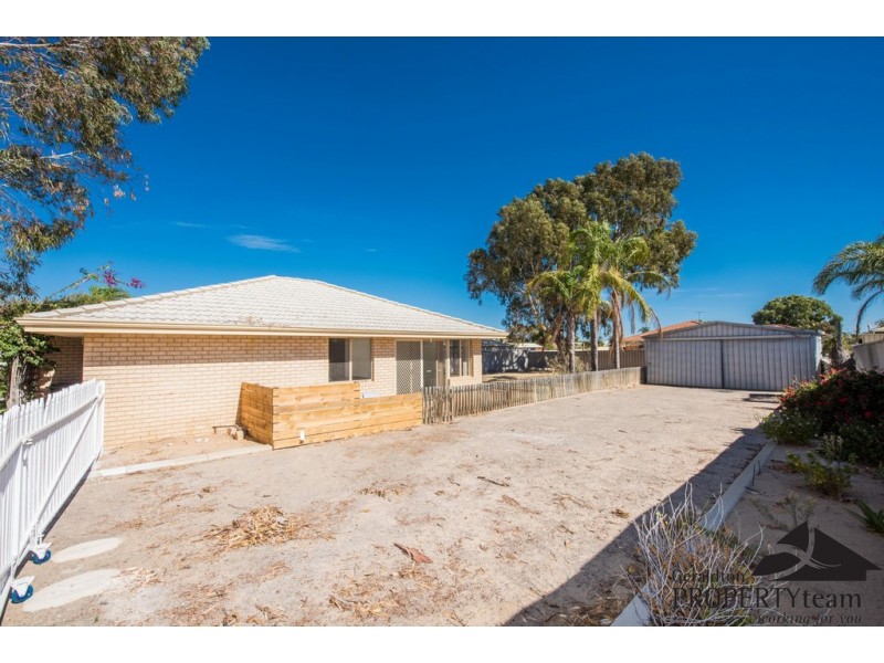 14 Mugana Crescent, Waggrakine WA 6530