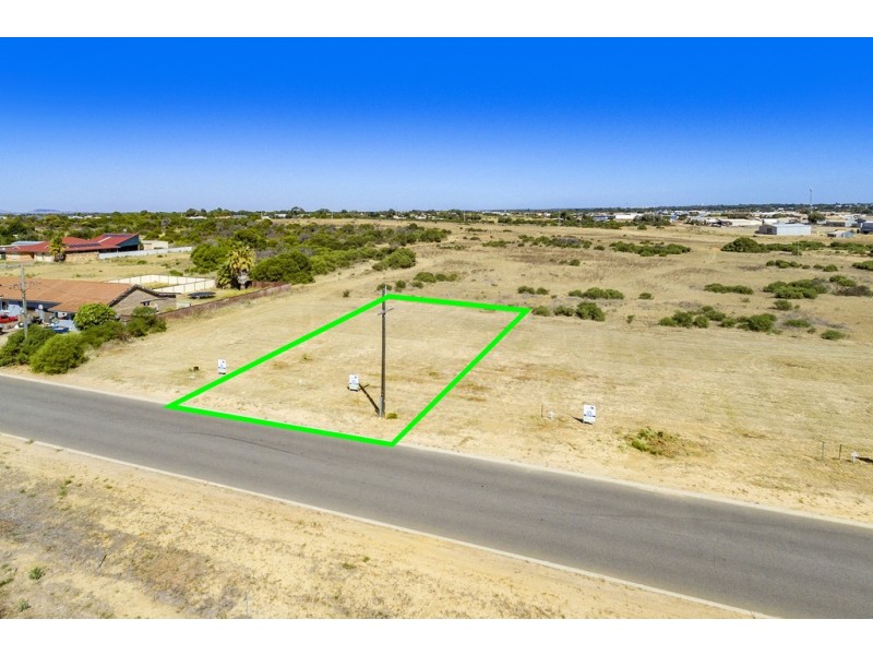 26 Koojarra St, Webberton WA 6530