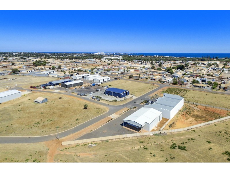 11 Guidara St, Webberton WA 6530