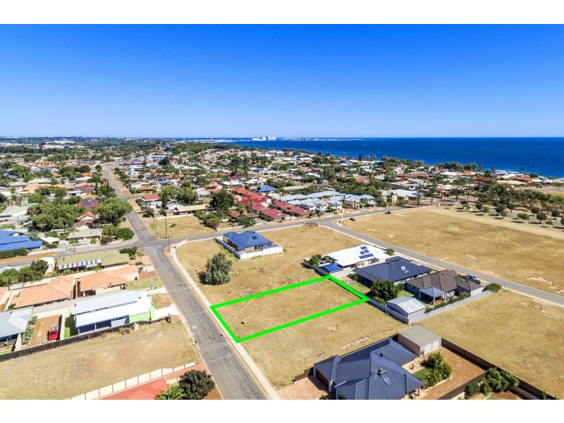 53 Charles Street, Bluff Point WA 6530