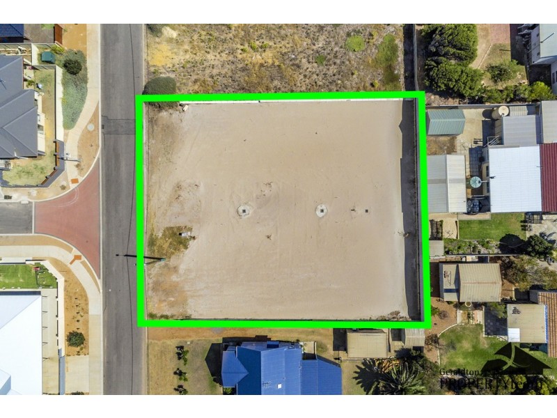 Unit 3 11 Dampier St, Beachlands WA 6530