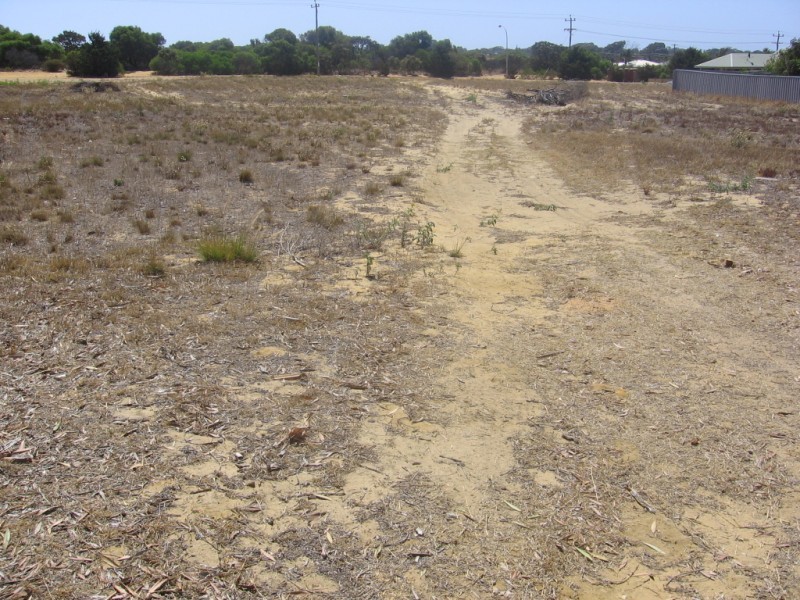 9 Simon Drive, Karloo WA 6530