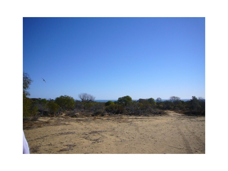 504 David Road, Waggrakine WA 6530