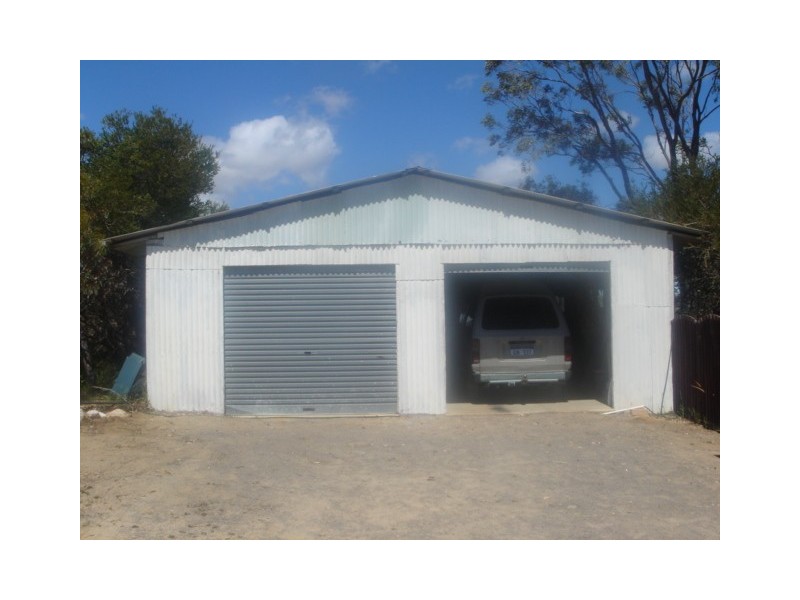 504 David Road, Waggrakine WA 6530