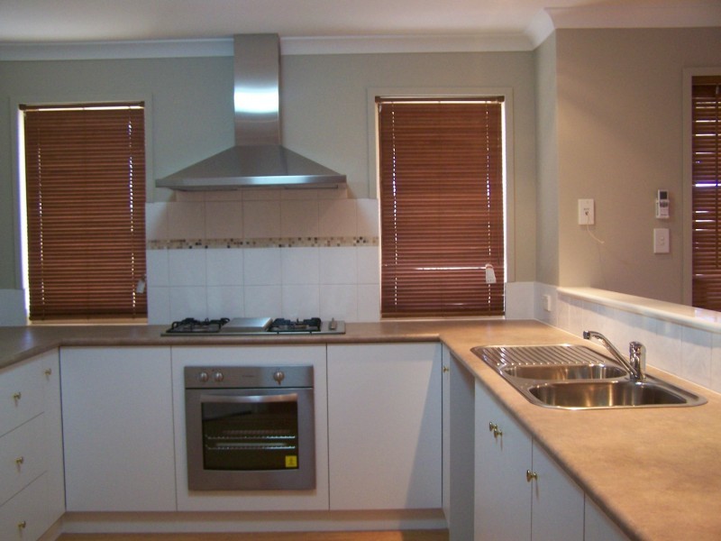 40 Mark Way, Wandina WA 6530