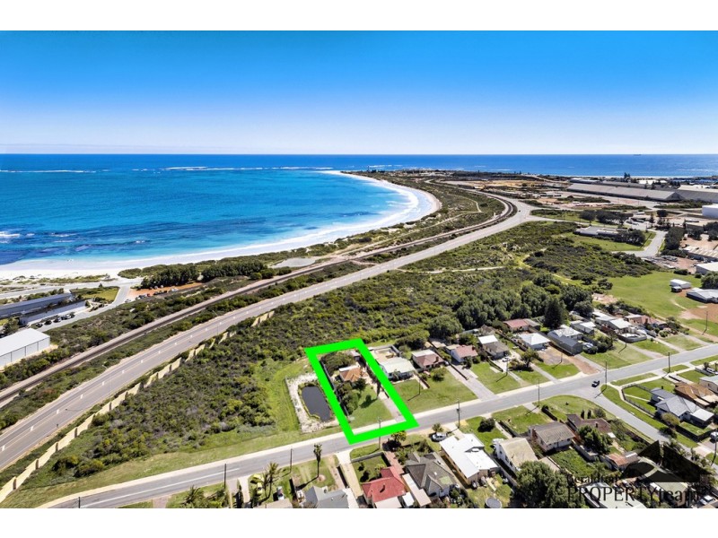 46 Crowther Street, Beachlands WA 6530
