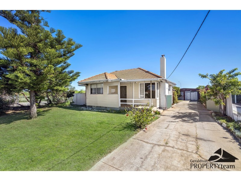 46 Crowther Street, Beachlands WA 6530