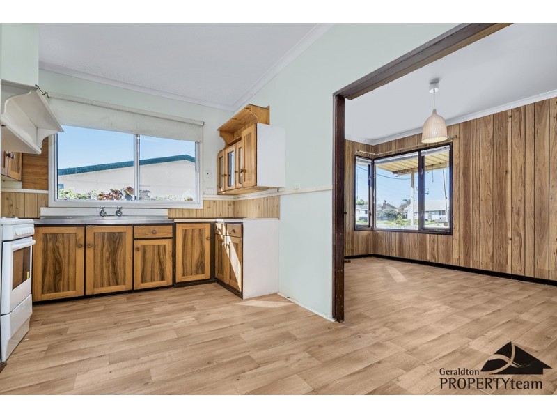 46 Crowther Street, Beachlands WA 6530