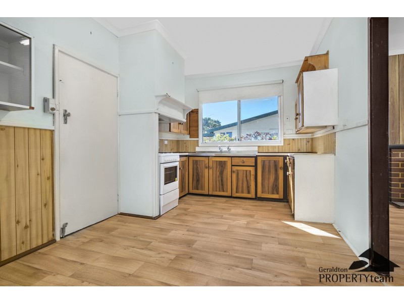 46 Crowther Street, Beachlands WA 6530