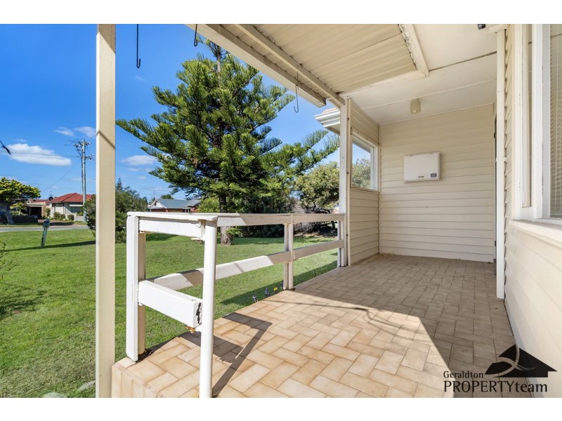 46 Crowther Street, Beachlands WA 6530