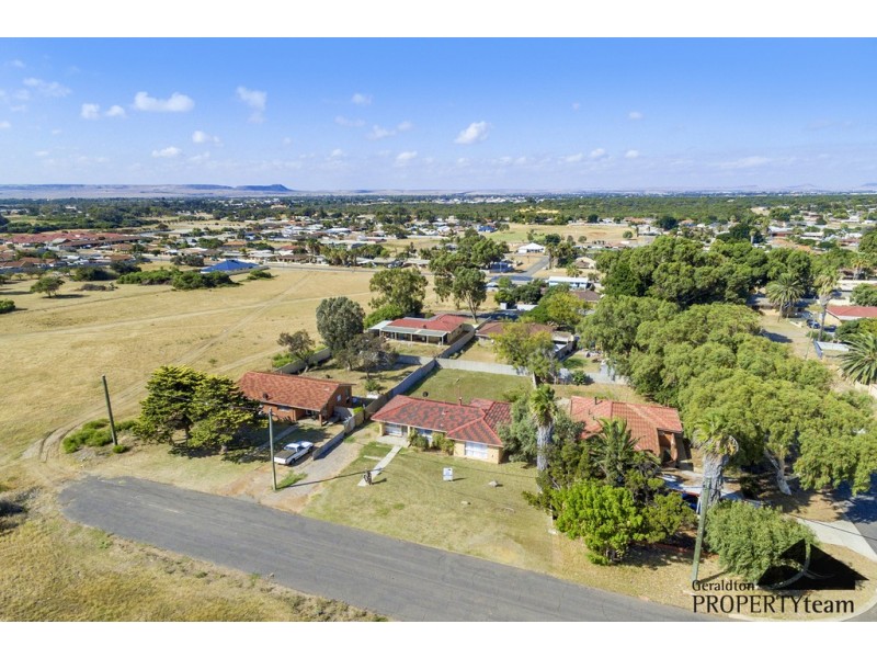 15 Curlewis Street, Rangeway WA 6530