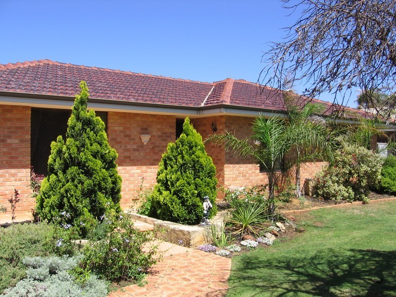 8 Seacrest Street, Tarcoola Beach WA 6530