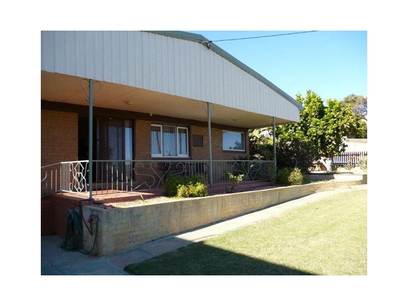 23 Waldeck Street, Geraldton WA 6530
