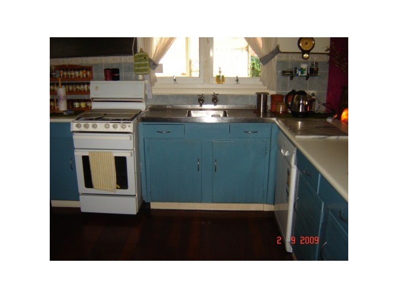 257 First Street, Wonthella WA 6530