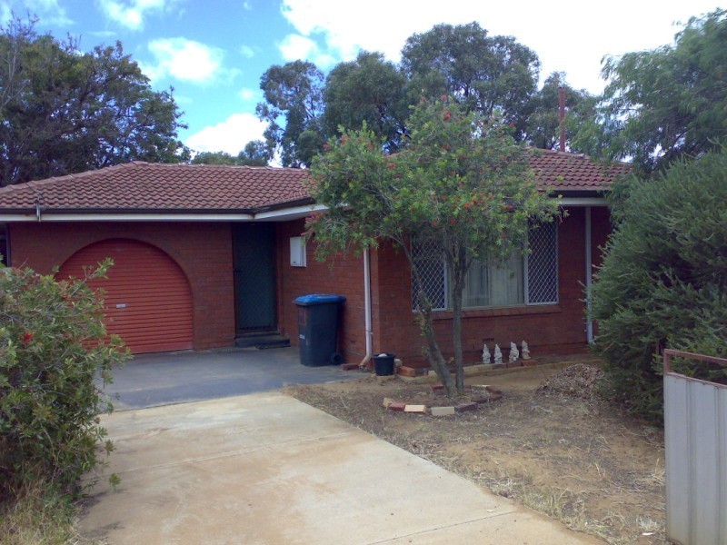 241 Fourth Street, Wonthella WA 6530