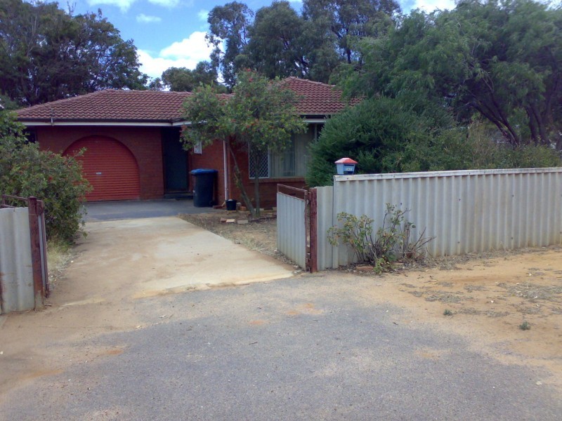 241 Fourth Street, Wonthella WA 6530